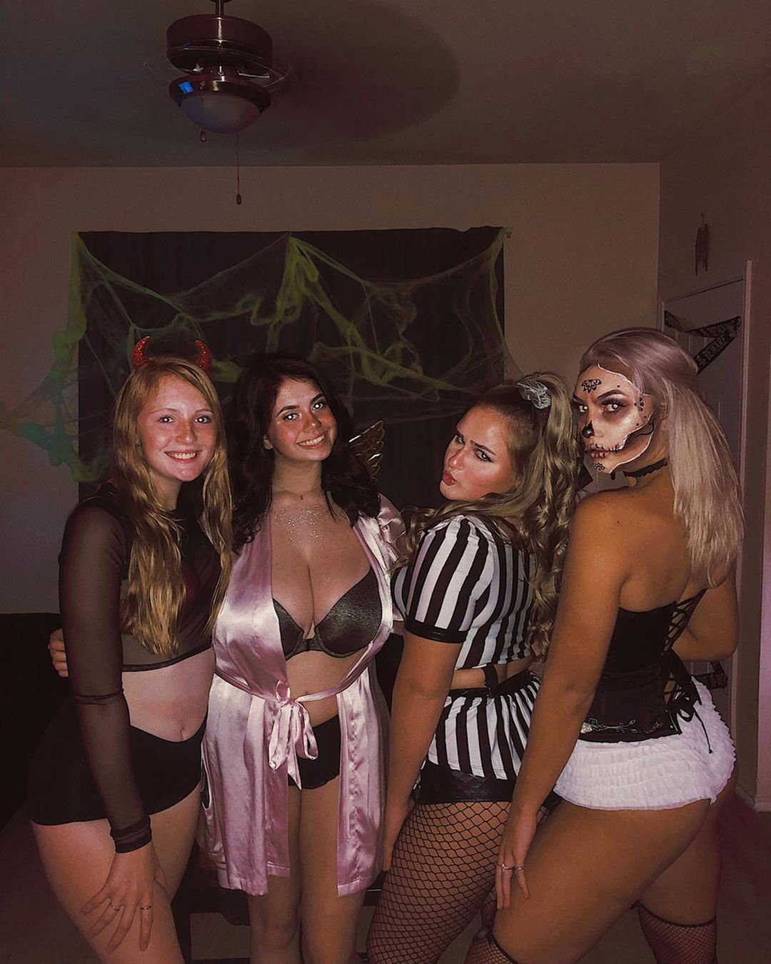 Drunk Girls Flashing #fuCYPj0G
