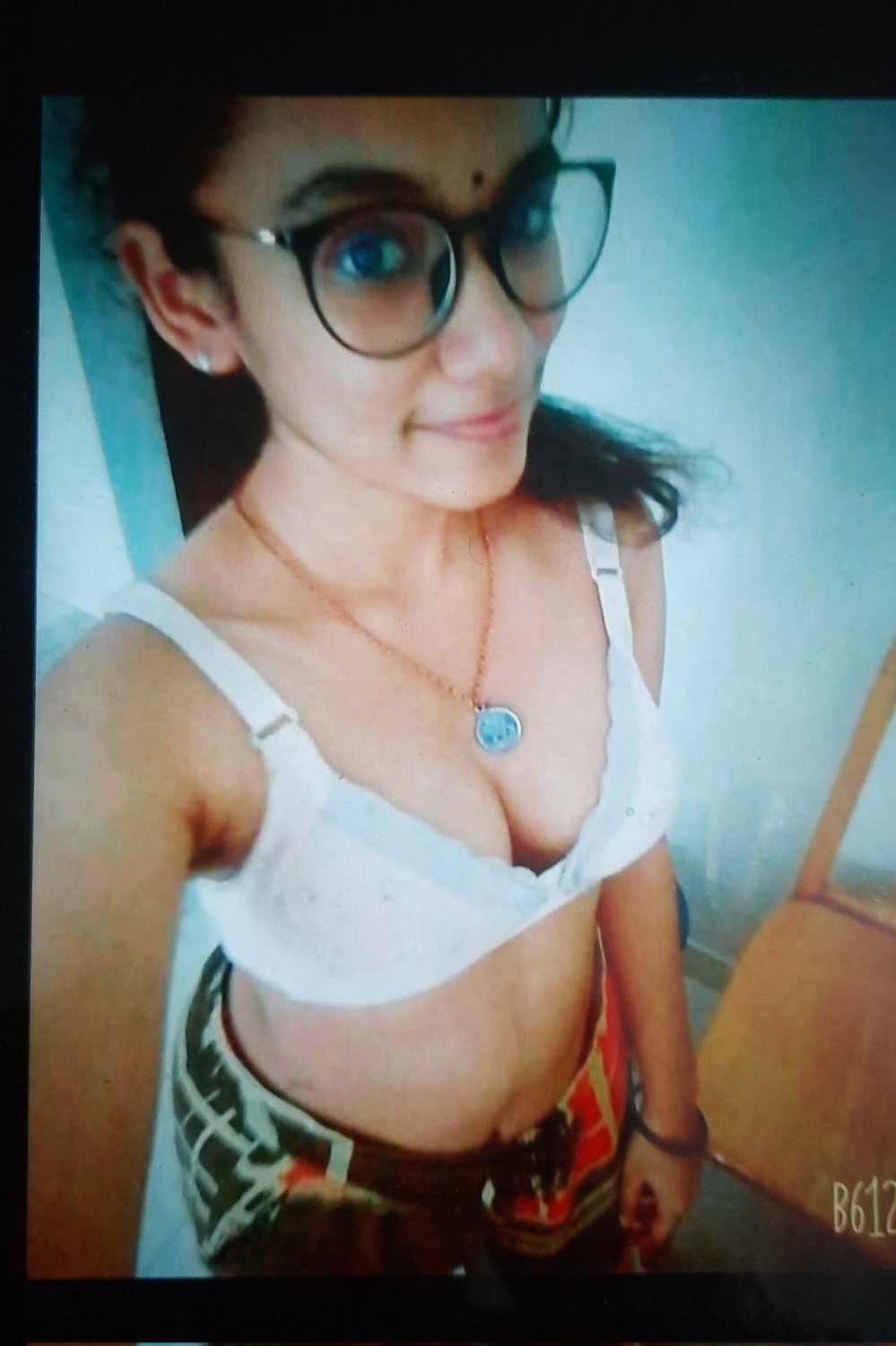 999px x 1500px - South Indian teen nude pic leaked by her ex 2023 edition - EroMe