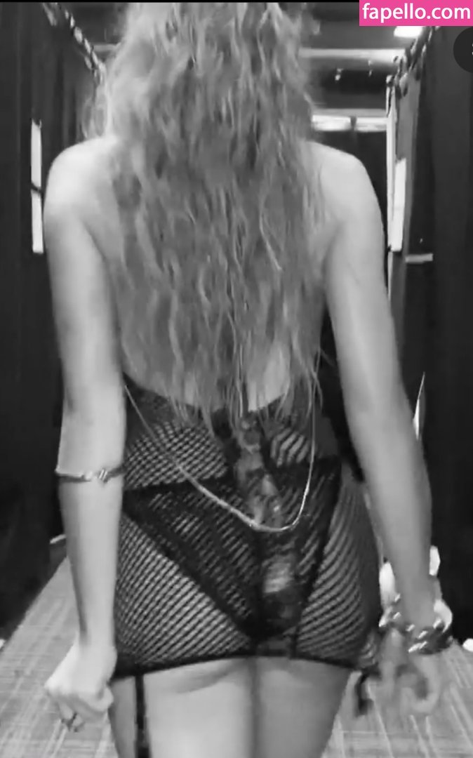 Sabrina Carpenter Will make you Edge so Hard 🤤🥵 for this Sexy Goddess PT 2 #Fd6wvo3N