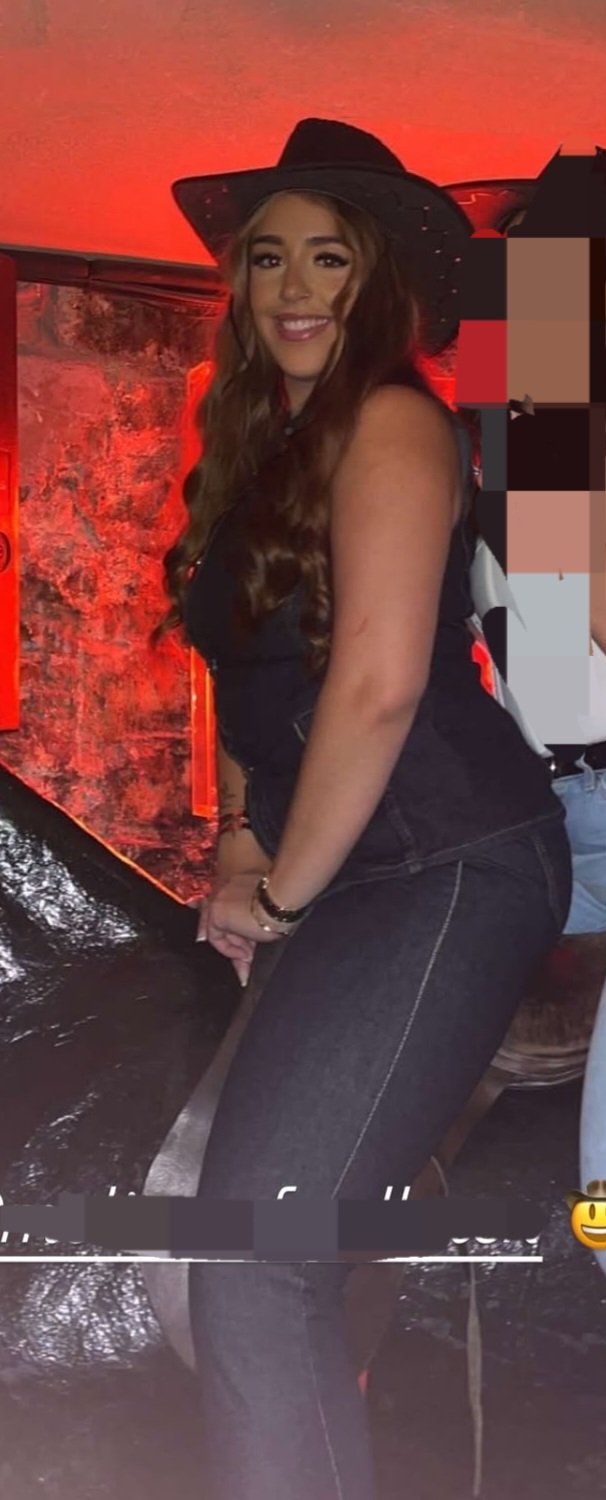 Hot slutty brunette uk chav pawg dsl #pDR9MUC5