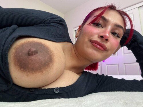 Sexy Big Titty Redhead #XkqAz88o