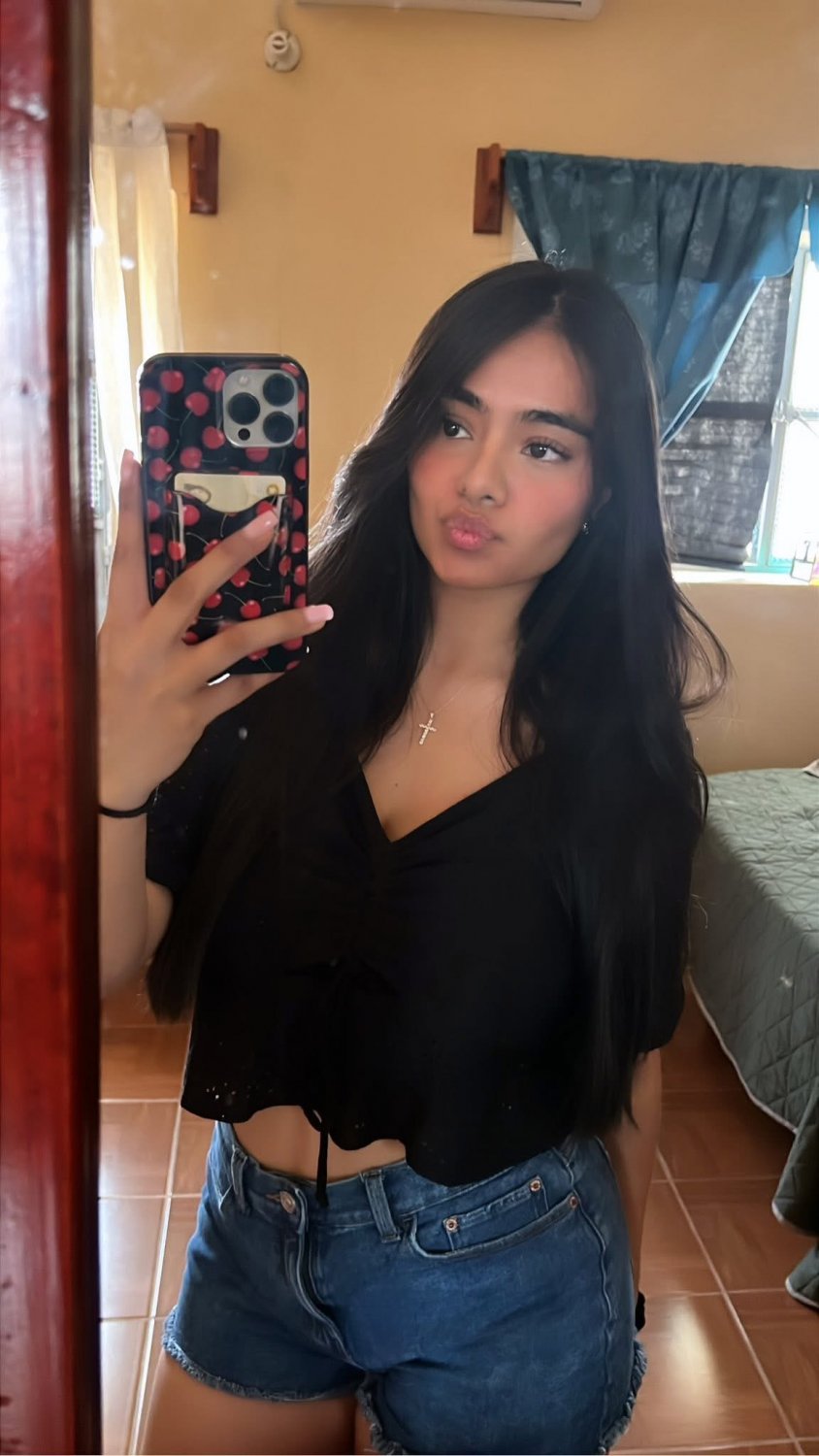 Latina Beauty with Juicy Tits #Z6PAUUih