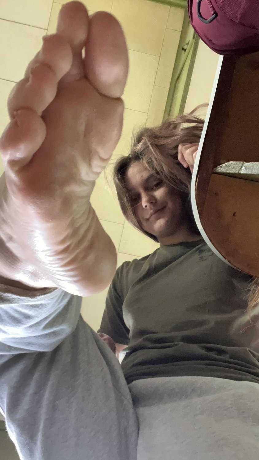 Dirty White Girl Feet #qTs2AtPk