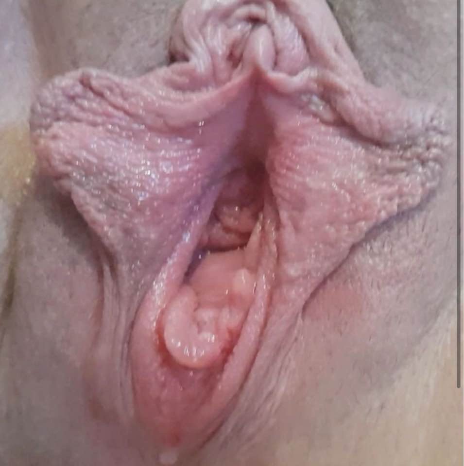 Exposing webslut Becca! Kik her a pic of her @beccabust #ToSPSmdH