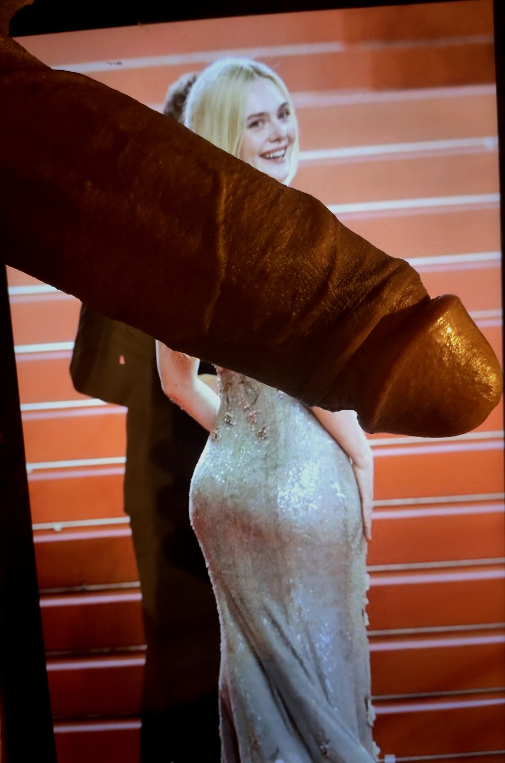 Elle Fanning | COCKTRIBUTE #iz78s4M3